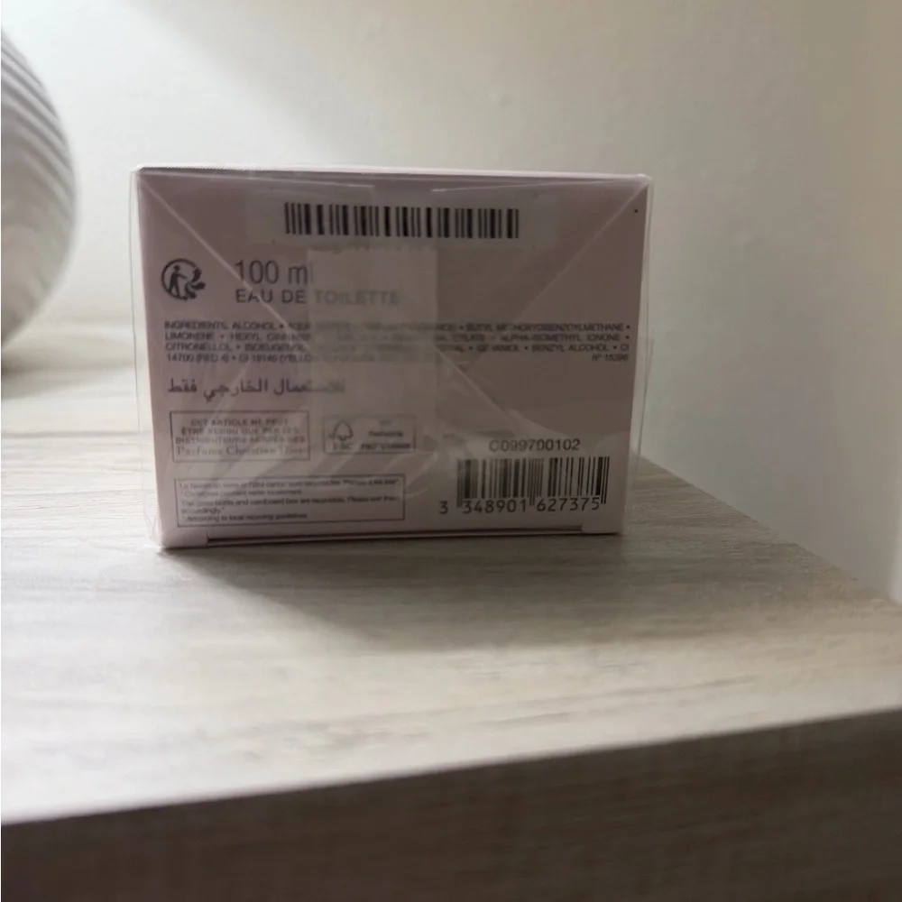 Dior Miss Dior Blooming Bouquet in Soft Pink - Picture 3 of 3